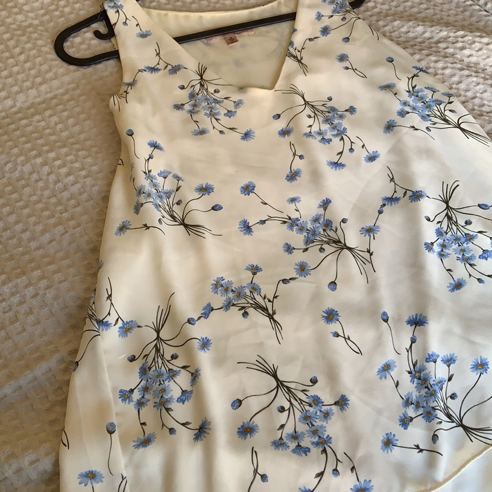 Flowy Tank - Picture 3 of 6